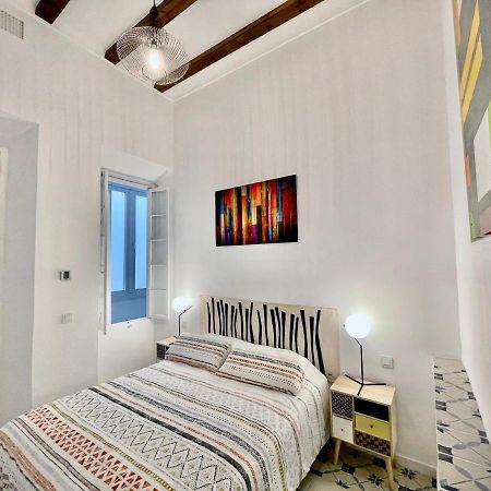 Picasso'S Tres Puertas 4 Bedrooms Малага Экстерьер фото