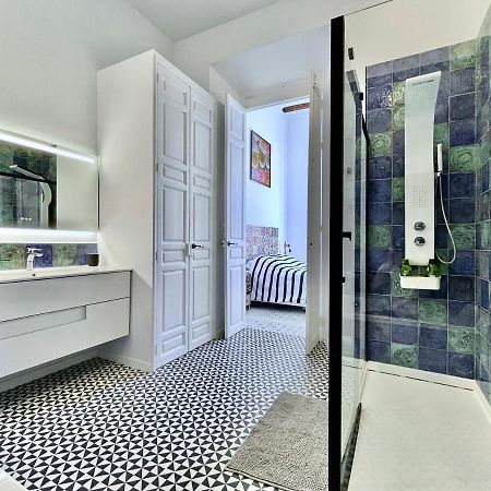 Picasso'S Tres Puertas 4 Bedrooms Малага Экстерьер фото